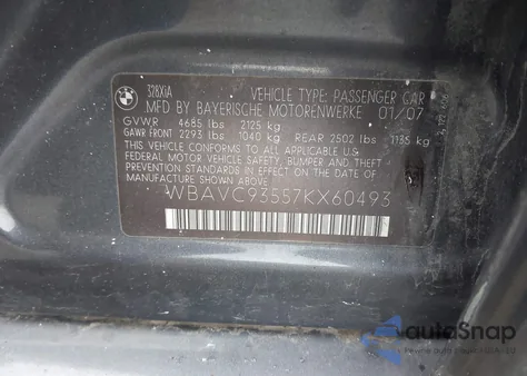 2007 BMW 328Xi z USA, uszkodzony, nr VIN WBAVC93557KX60493